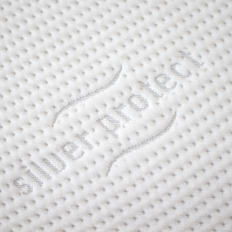 Tejidos antibacterianos que admiten mascotas